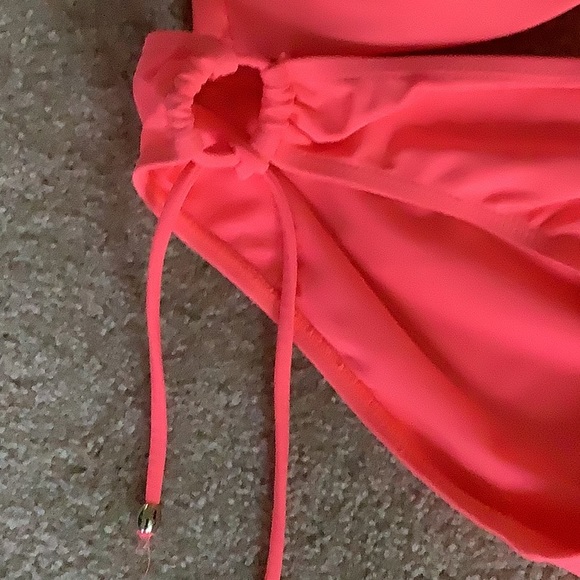 Hot pink bikini size 10/12 small C cup NWOT stretchy. Sexy gold balls on… - Picture 5 of 9